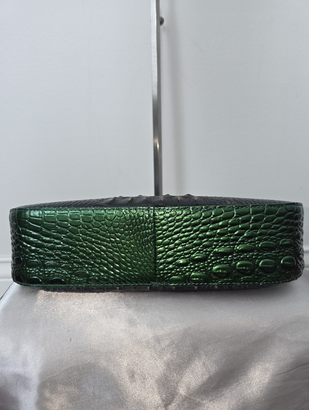 Brahmin Kyrie Evergreen Ombre Melbourne Croc Embossed Leather Shoulder Bag NWT - Picture 9 of 14